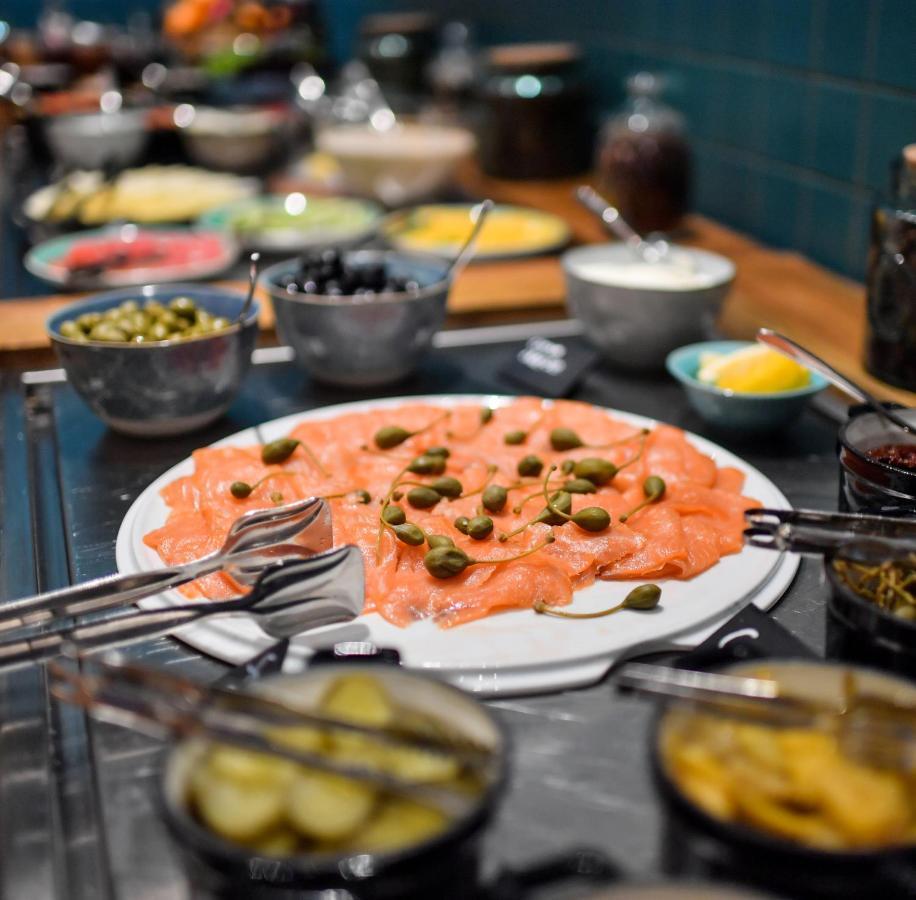 Gudauri Lodge Екстериор снимка Smoked salmon