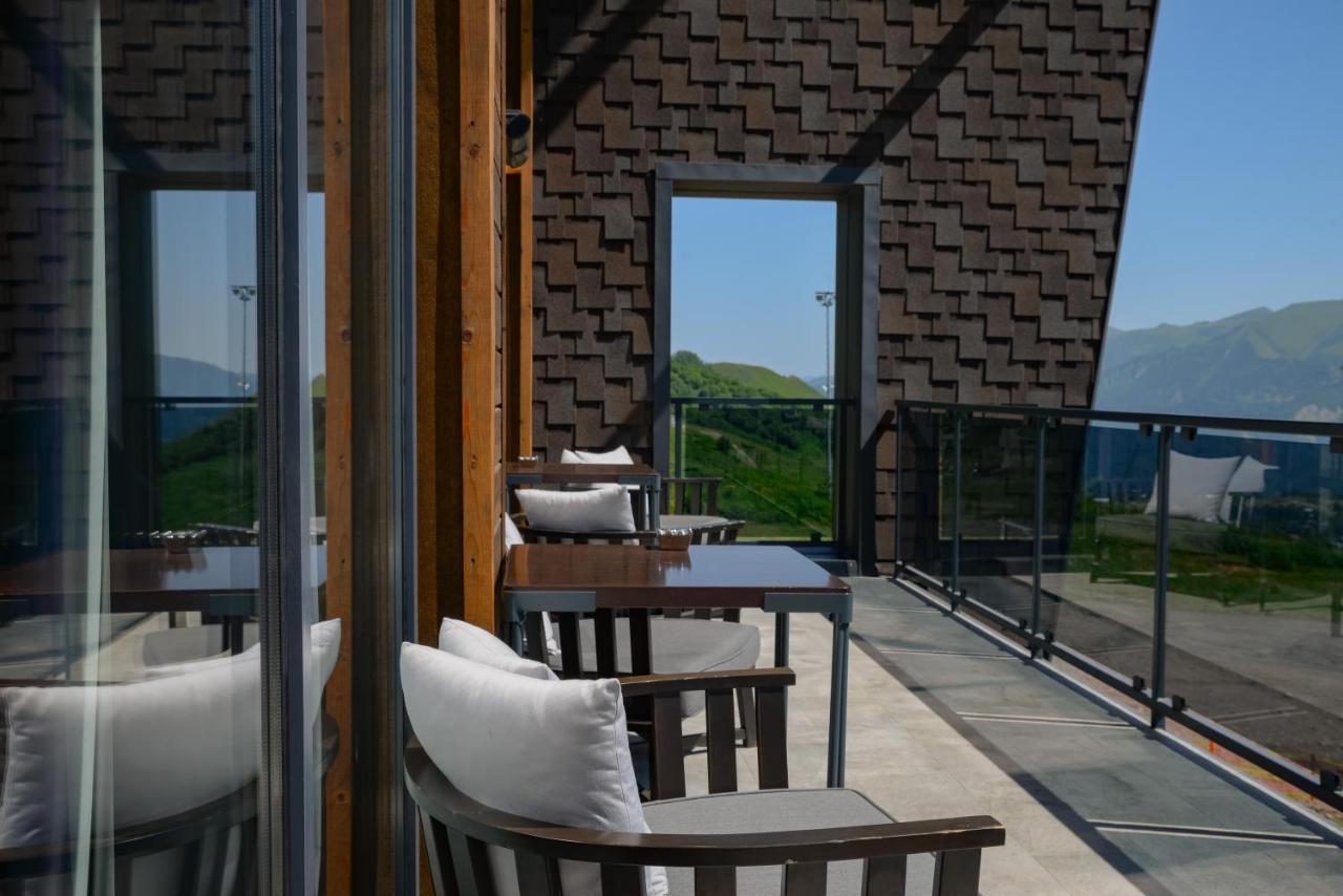 Gudauri Lodge Екстериор снимка The Terrace