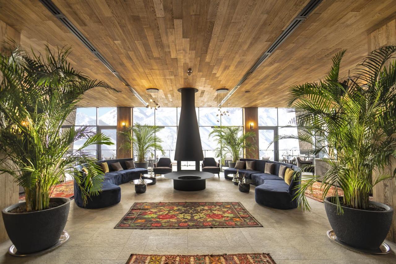 Gudauri Lodge Екстериор снимка The lobby at the Hotel Valley Ho